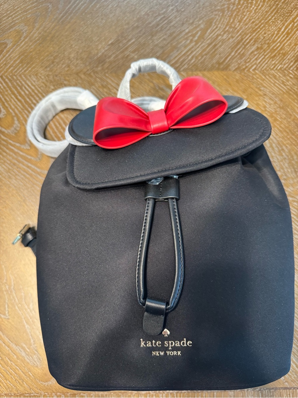kate spade Minnie Mouse backpack brand new